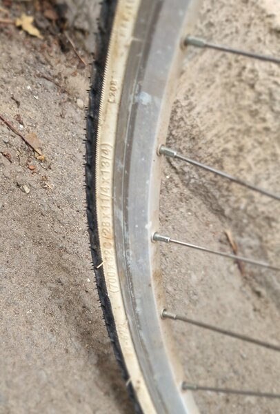 Bicicleta de dama Raleigh Cameo 28